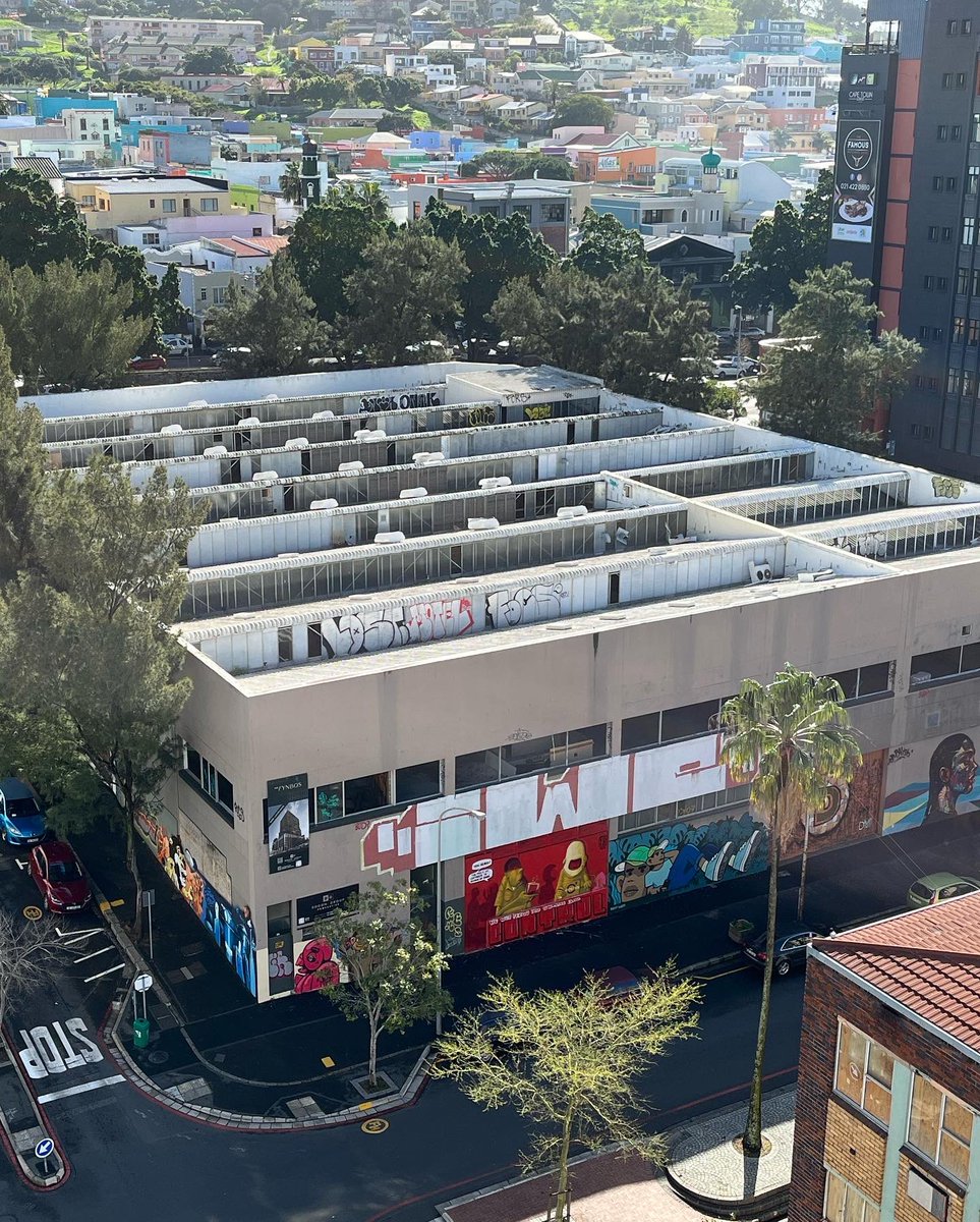 WCSEdesign's tweet photo. It’s brewing in Cape Town…game changer loading. #thefynbos #prepwork https://t.co/qnCCGpuJ7C