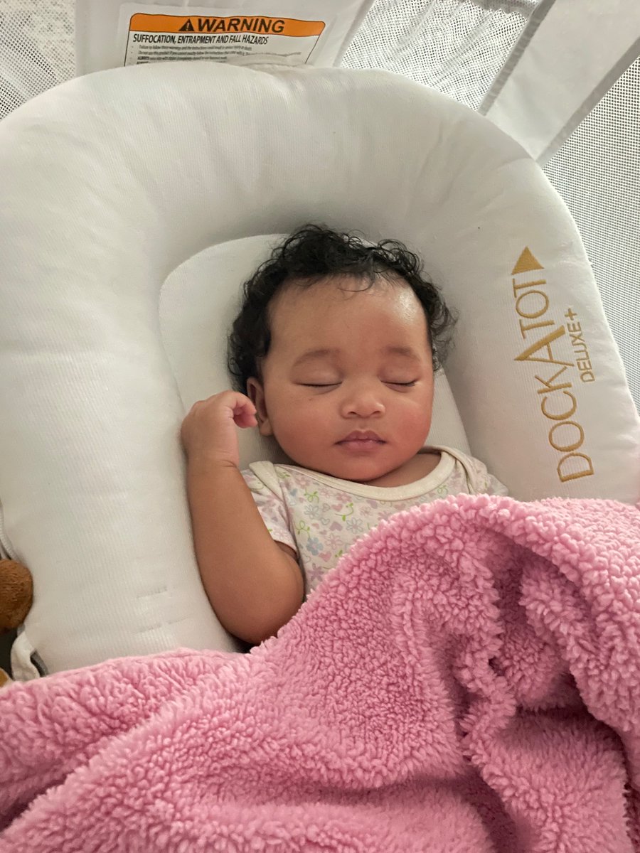 AJaaaR__'s tweet photo. Look at my sleeping beauty 🥹

I love being her mommy. https://t.co/jpei5Hoa0a