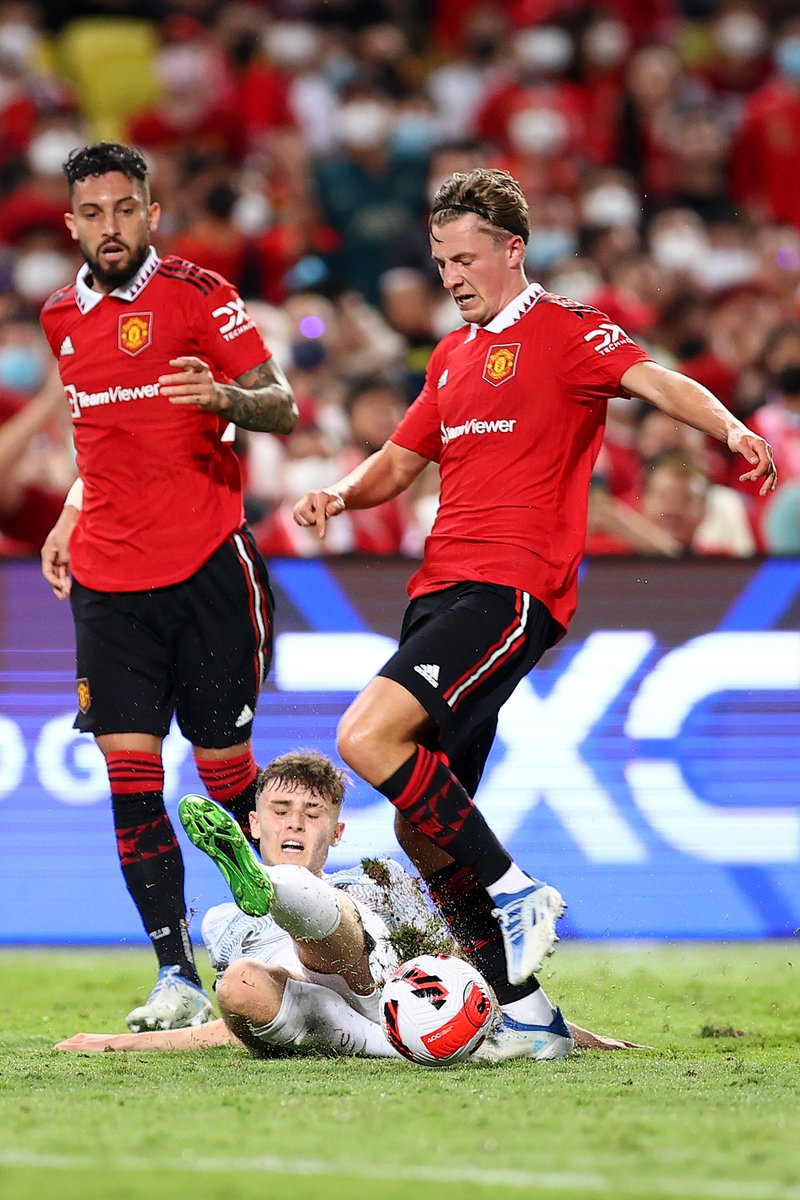 ManUtd's tweet photo. ⚔️ Battles all over the park.

The score remains 3-0 to United — keep going, Reds! 💪

#MUFC || #MUTOUR22 https://t.co/j4LKLlHGXg