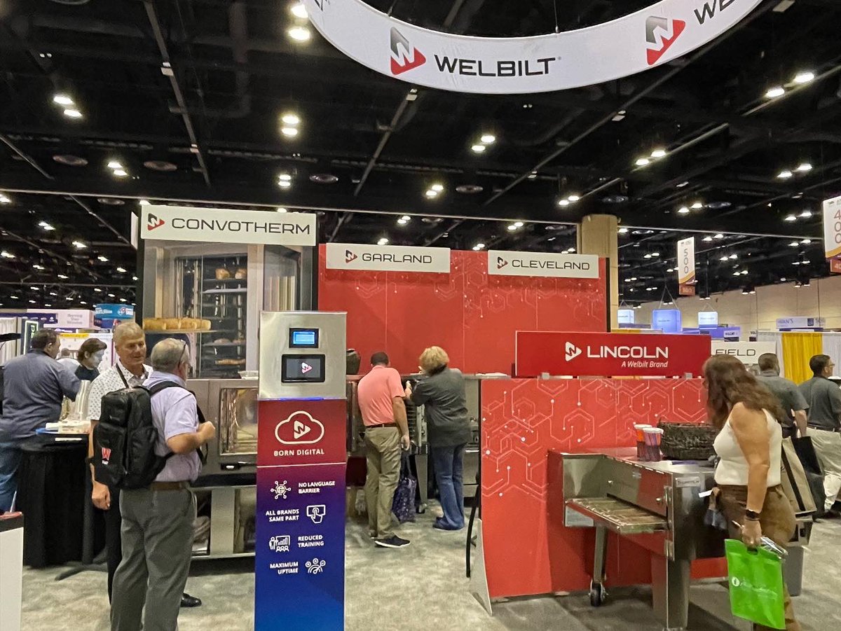 WelbiltInc's tweet photo. Last day to catch us at School Nutrition Association, visit us in booth #237! Check out our award winning lineup & enjoy @fresh_blends on us!
#SchoolFood #SchoolLunch #K12 #Welbilt #Cleveland #Convotherm #Delfield #Garland #Kolpak #Multiplex #Lincoln #KitchenConnect @SchoolLunch https://t.co/PVESHFIe7D