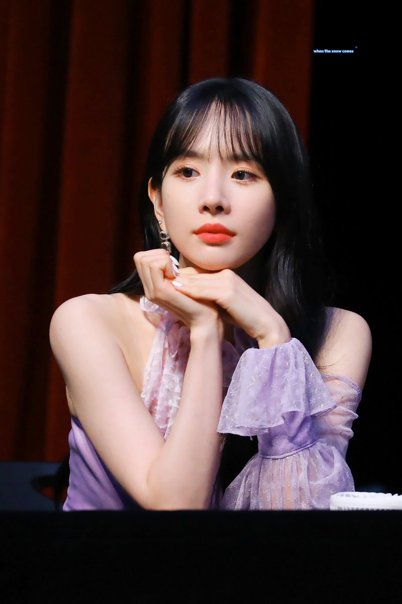 seolatinker's tweet photo. she cannot be real https://t.co/SFIOnW8PyO
