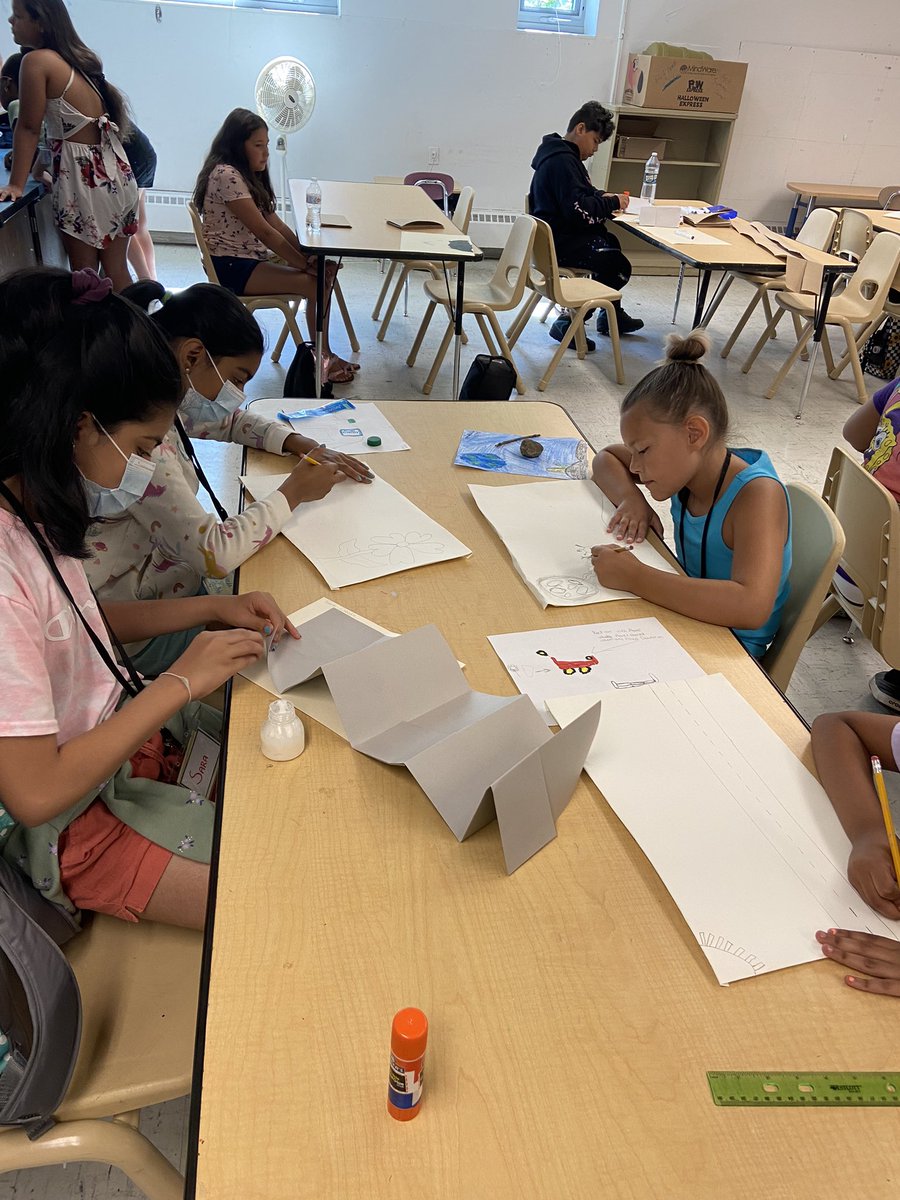 WPSPerformArts's tweet photo. Day 2 at #WorcesterArtsExplorers is off to a creative start! #Music #Dance #Theater #Art https://t.co/PlnsPp2Tj2