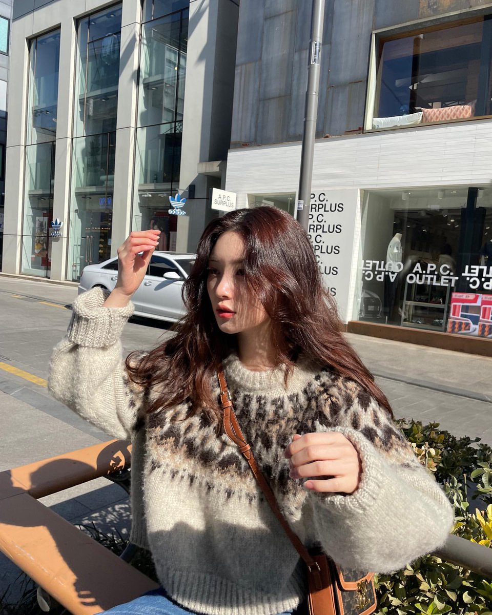 aerikane's tweet photo. Have a great day! 🌞☁️ https://t.co/2mzYdfE5i9