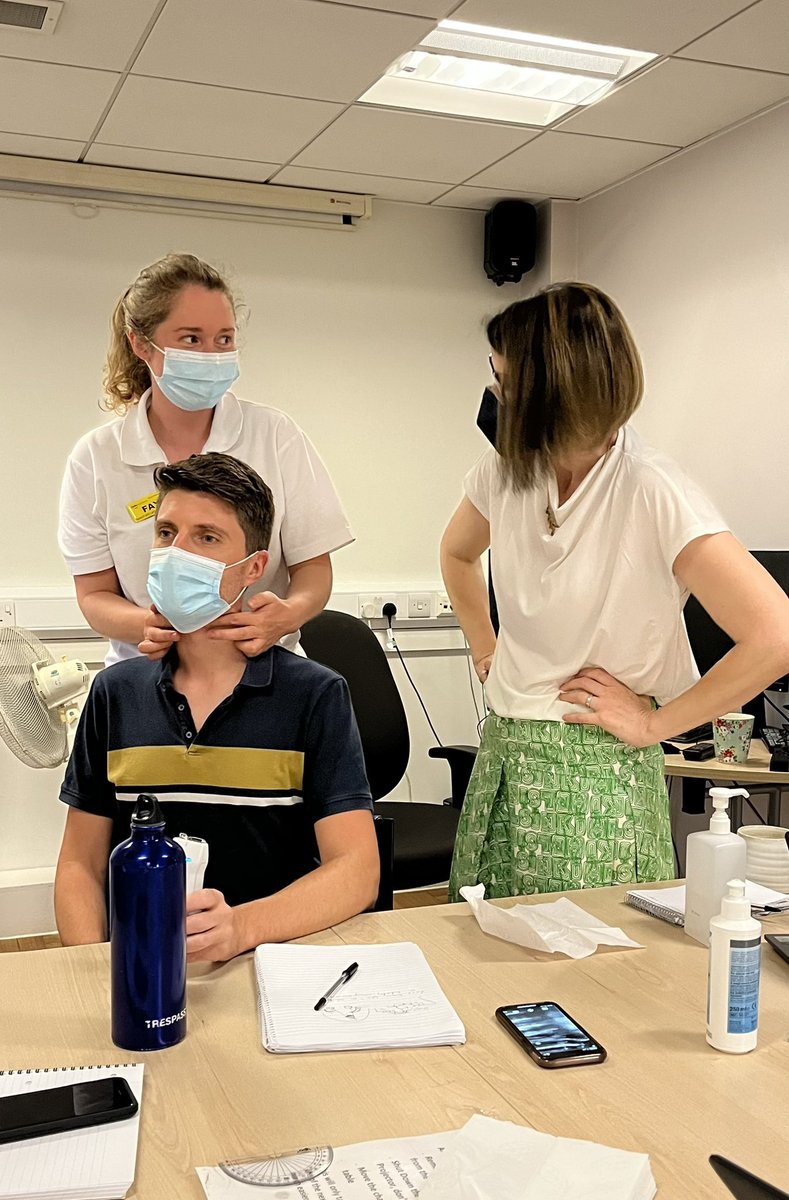 JodiAllenSLT's tweet image. A leap forwards for #QueenSquareSpeechies joined by #larynx #ILO guru @claire_slinger for hands-on #laryngeal #ultrasound training. Just look at the fabulous concentration on those #SLT faces @simongrobler @CarolineWaszki1 @picklesfay 🤩 @NHNN_therapies Recruitment opens SOON 🙌🏼