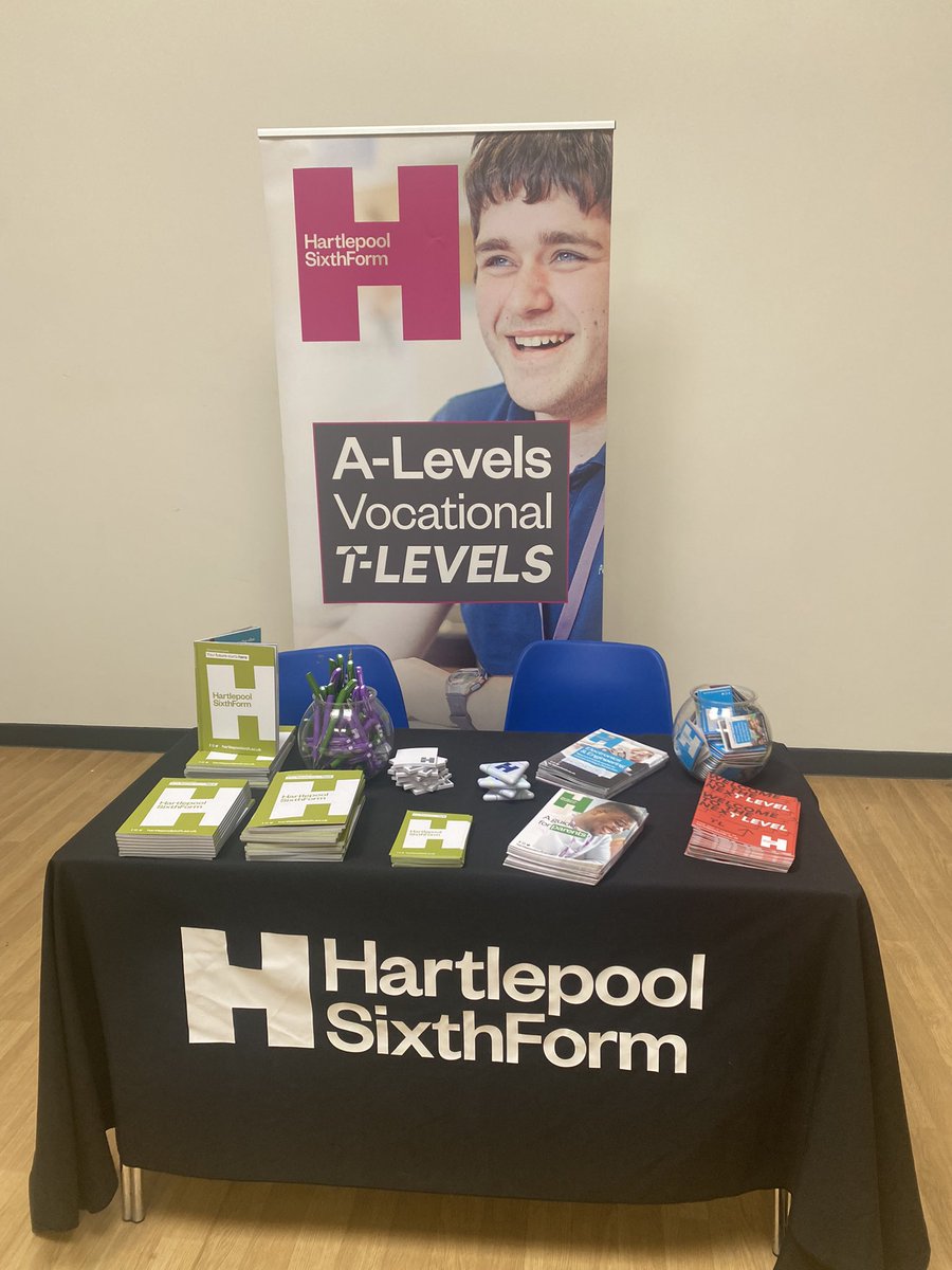 Great to be @stmichaelsbillingham today to meet parents and pupils to let them know what fantastic opportunities we have on offer @hartlepoolsixth! #alevels #tlevels #vocationallearning