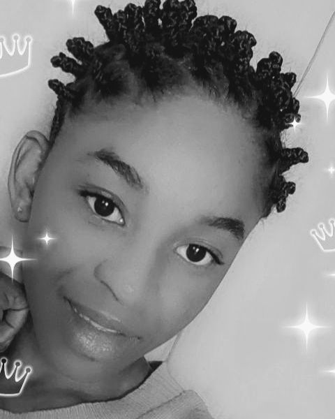 ester_penny's tweet photo. Am new on tweeter, follow guys 🤍 https://t.co/DqwsmUiOwp