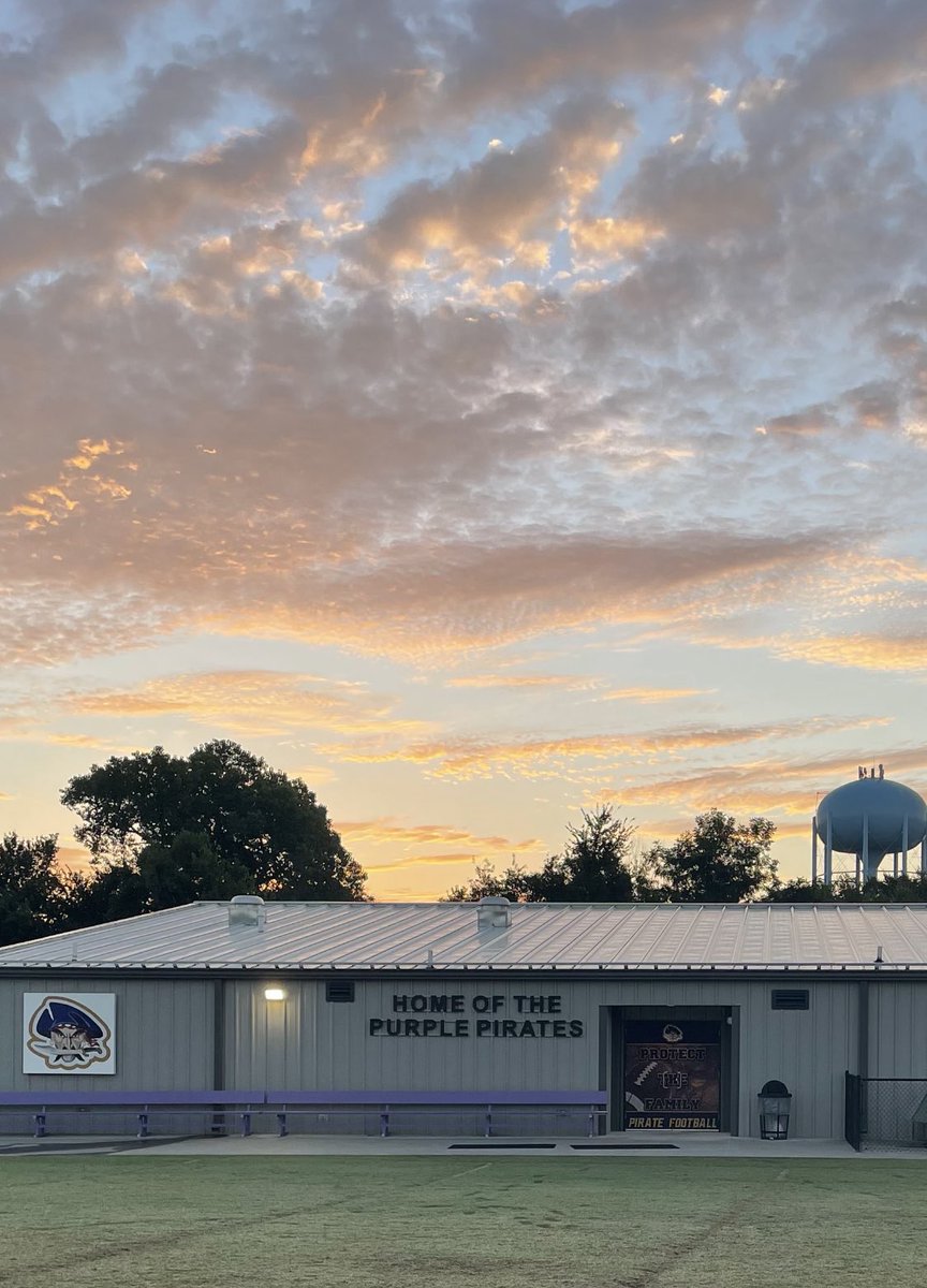 Brett Jones tweet media