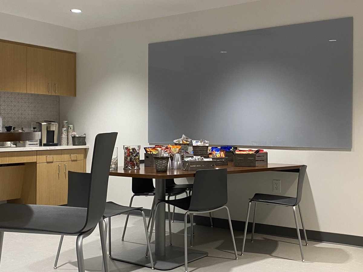 Ms_Hoffmaestro tweet media