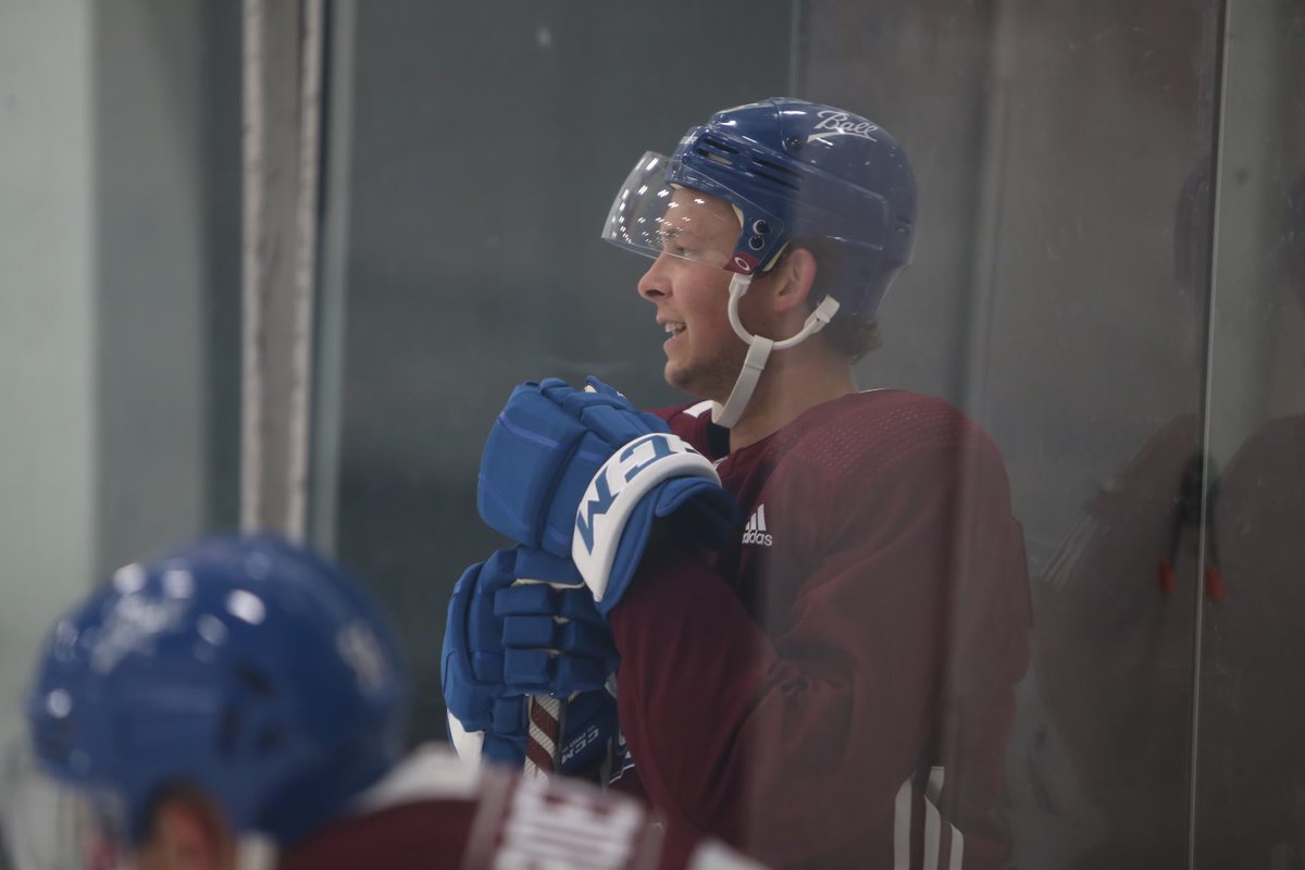 Avalanche's tweet photo. Making the most of this opportunity!

#GoAvsGo https://t.co/b2wfUWhGhN