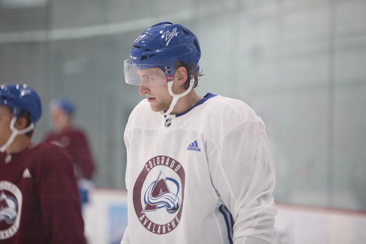 Avalanche's tweet photo. Making the most of this opportunity!

#GoAvsGo https://t.co/b2wfUWhGhN