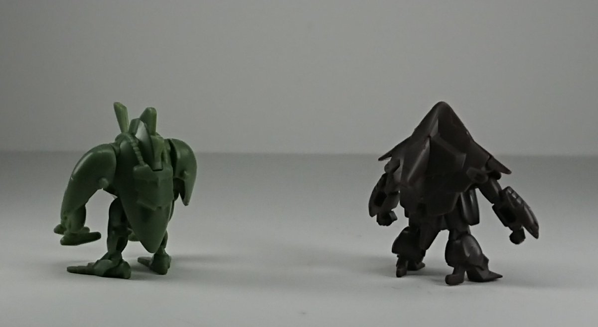 ASKY_GPVS's tweet photo. 昨日発売されたゾノとグーンを買ったらおまけでEGストライクガンダム グランドスラム装備が付いてきました！
小さかったとしてもついにゾノがプラモになったのは嬉しいですね！
とあるゲームしてた人にしかわからないかもしれませんが最後の二枚は左右に動かすと…
#ガンプラ #入浴剤 #ゾノ #グーン https://t.co/7uBwPaJqKr