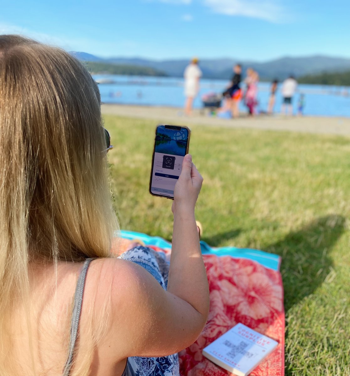 global_cu's tweet photo. Enjoy the convenience of Global's #OnlineBanking services anywhere you go this summer with eBranch Alerts! To learn more about the services and added benefits, visit https://t.co/2JqjG5iB8f #TakeYourCUWithYou #GlobalFamily #eBranch https://t.co/BS9t0fF4Aj