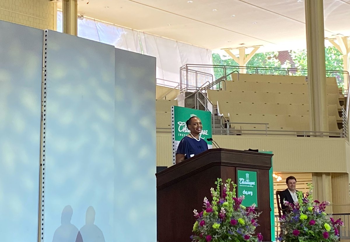 chq's tweet photo. Nicole Austin-Hillery is the current president and CEO of the Congressional Black Caucus Foundation. Continuing the CLSC Week Three theme of “The Future of Human Rights,” Austin-Hillery’s lecture today will center on race as a human and civil rights issue #CHQ2022 https://t.co/3qoWbQbZO2