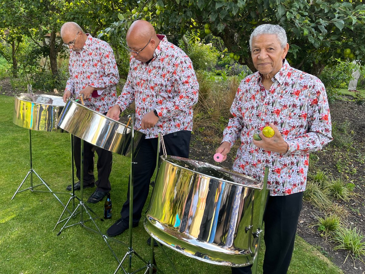 PumpCourt's tweet photo. A big thank you to everyone who joined us on Friday for our Summer Party, following a two-year hiatus. It was great to see so many of you in person and we're incredibly grateful for your continued support. #thankyou https://t.co/zPyRWIF9vd