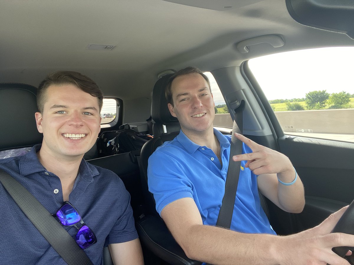 landonian87's tweet photo. Road Trip!🛣
The @KSNTSports boys are Dallas-bound for #Big12FB Media
Stay tuned for Texas-sized content over the next few days 🏈 #KansasFB #KStateFB @glenn_kinley https://t.co/xY6ueXE158