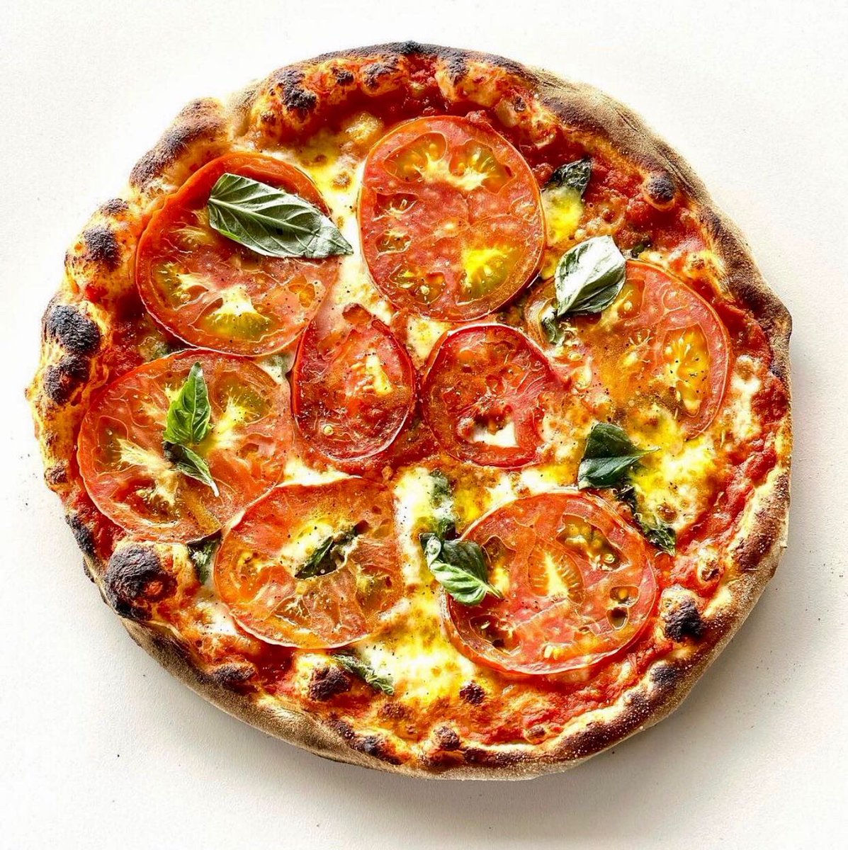 IsleyBrewing's tweet photo. You know what pairs perfectly with a cold Isley brew?

PIZZA!!! 🍕🍕🍕

Starting tonight, @isleybrewingcompany will be offering @billypie_rva pizzas at the brewery! Just ask our staff about daily choices!

We also have trivia later tonight, so call up your team, and come hungry! https://t.co/ODMvXDs8ss