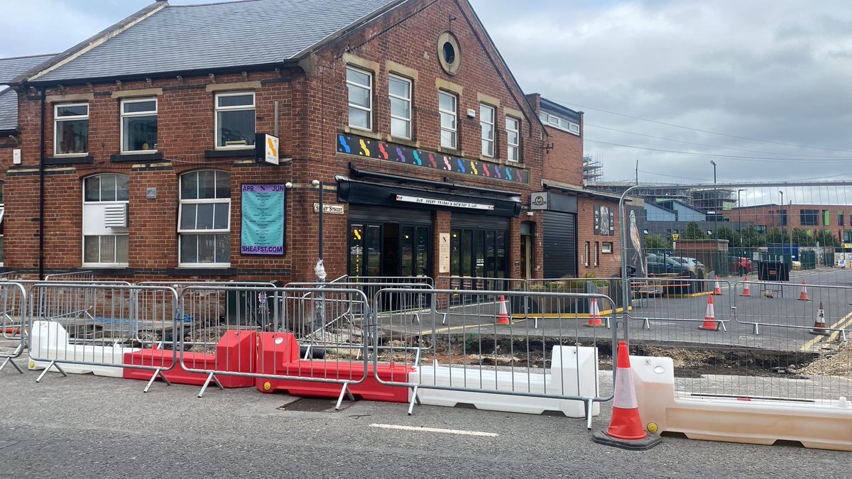 Laura Wellington tweet media