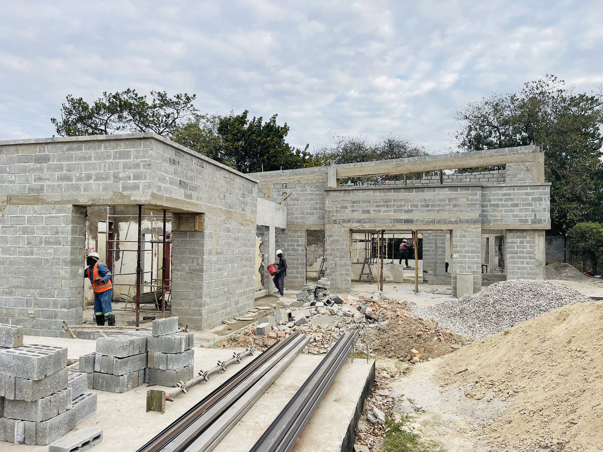 citiworkx's tweet photo. Work in Progress.

#renovations
#turnovers
#commercialrealestate 

🏗🦺🚧

Call : 260969592464/260966810075
Email: citiworkx@gmail.com
            Info@citiworkx.com
Website: https://t.co/YmPbGbo0lA

CITIWORKX ZAMBIA LTD 🇿🇲 https://t.co/hT6vhZD04X