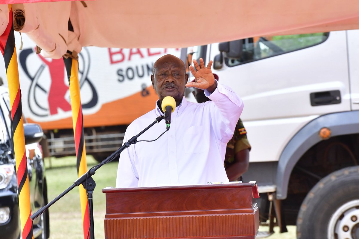 VanguardNewsUg's tweet photo. President @KagutaMuseveni is expected to hold the inaugural @APEXPlatformug 'invite only' meeting at Kololo Ceremonial Grounds tomorrow, Wednesday 13th July, 2022.
#VanguardUpdates https://t.co/Db5mB1r8w5