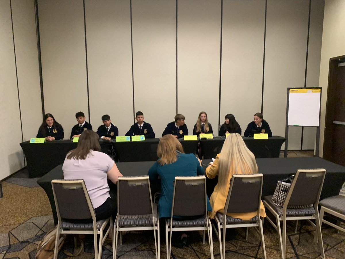 ECMrP's tweet photo. Final rounds in each room for @TexasFFA Junior quiz bowl happening now.  #amplifyffa https://t.co/7HdT0loUYN