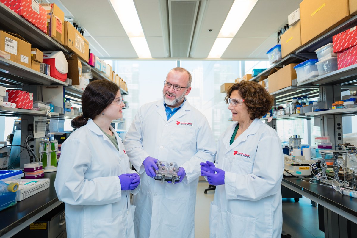 TBEP_UofT (@tbep_uoft) on Twitter photo #TBEP professor and scientific director <a href="/craigsimmons11/">Craig Simmons</a> has successfully renewed his NSERC Discovery Grant, "Integrated biosensors for organ-on-a-chip and physiological monitoring platforms". Congratulations to the Simmons Lab!
<a href="/trogersresearch/">Ted Rogers Centre for Heart Research</a> <a href="/bme_uoft/">Biomedical Engineering @ University of Toronto</a> #TBEP professor and scientific director <a href="/craigsimmons11/">Craig Simmons</a> has successfully renewed his NSERC Discovery Grant, "Integrated biosensors for organ-on-a-chip and physiological monitoring platforms". Congratulations to the Simmons Lab!
<a href="/trogersresearch/">Ted Rogers Centre for Heart Research</a> <a href="/bme_uoft/">Biomedical Engineering @ University of Toronto</a>