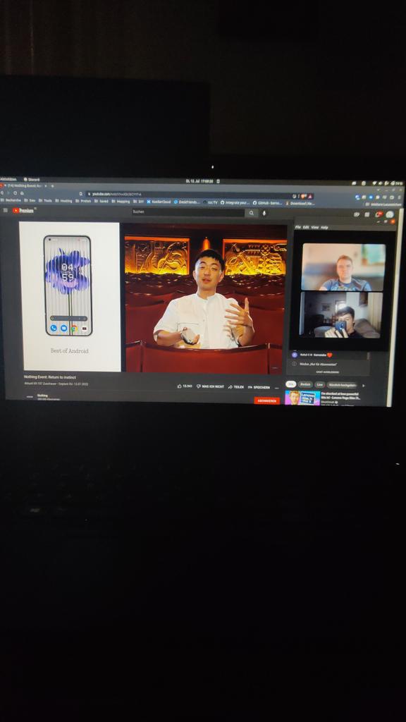 Ich sehe gerade das Lauch Event von <a href="/nothing/">Nothing</a> zusammen mit <a href="/leo_tiedt/">Leo Tiedt | Tips, Tricks & More</a> Das Smartphone sieht ganz gut aus das Event ist aber sehr lame 😴🥱. Gab es für das Event ein Script?