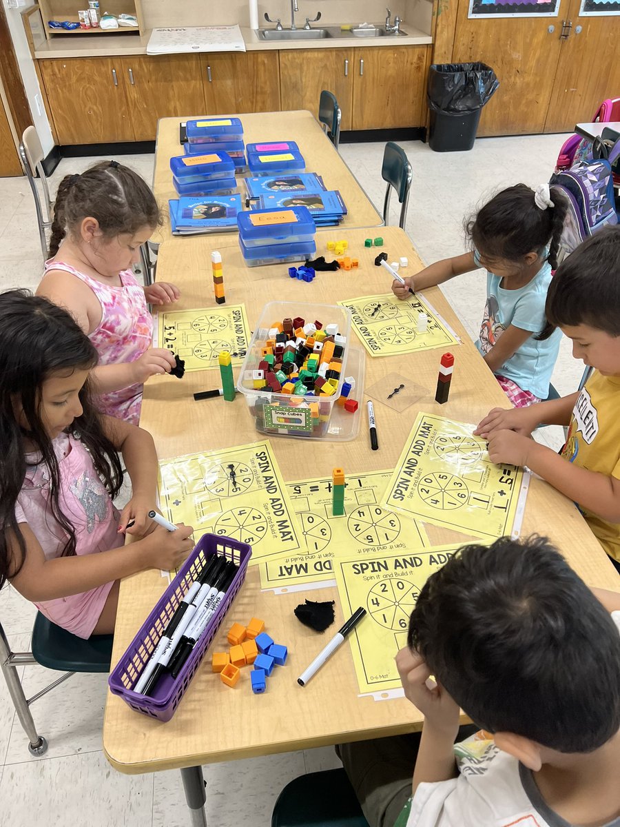 daniipalms's tweet photo. Addition math centers! #kindergarten #summerboost https://t.co/SV770Ihghi