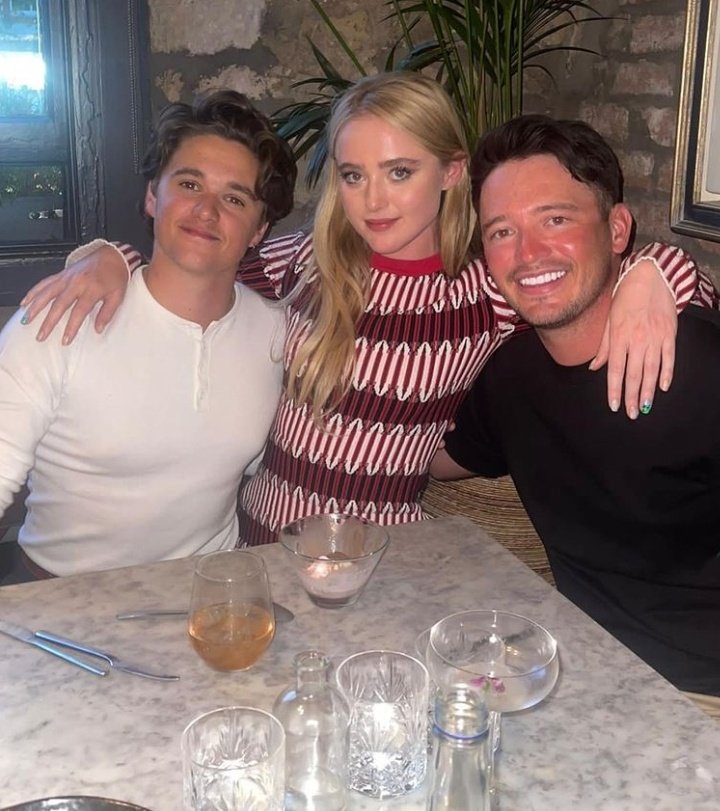 เจ้าแคธกับคุณแบรดลีย์จาก The Vamps ล่ะค่ะ!!!!