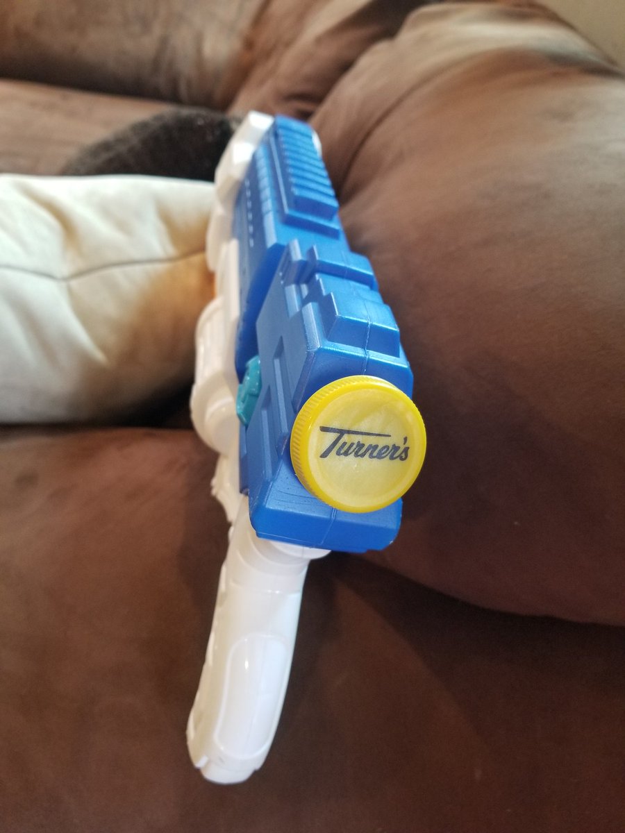 JamieBadal81's tweet photo. My brother found a way to replace the broken cap on my nephews super soaker.... thanks @TurnerDairy 
"Necessity is the mother of invention"

@turnerspgh 
#FueledByTurners #UpcycleWithTurners #SuperSoakersFuelHeldInByTurners https://t.co/y8zEiDP7Fo