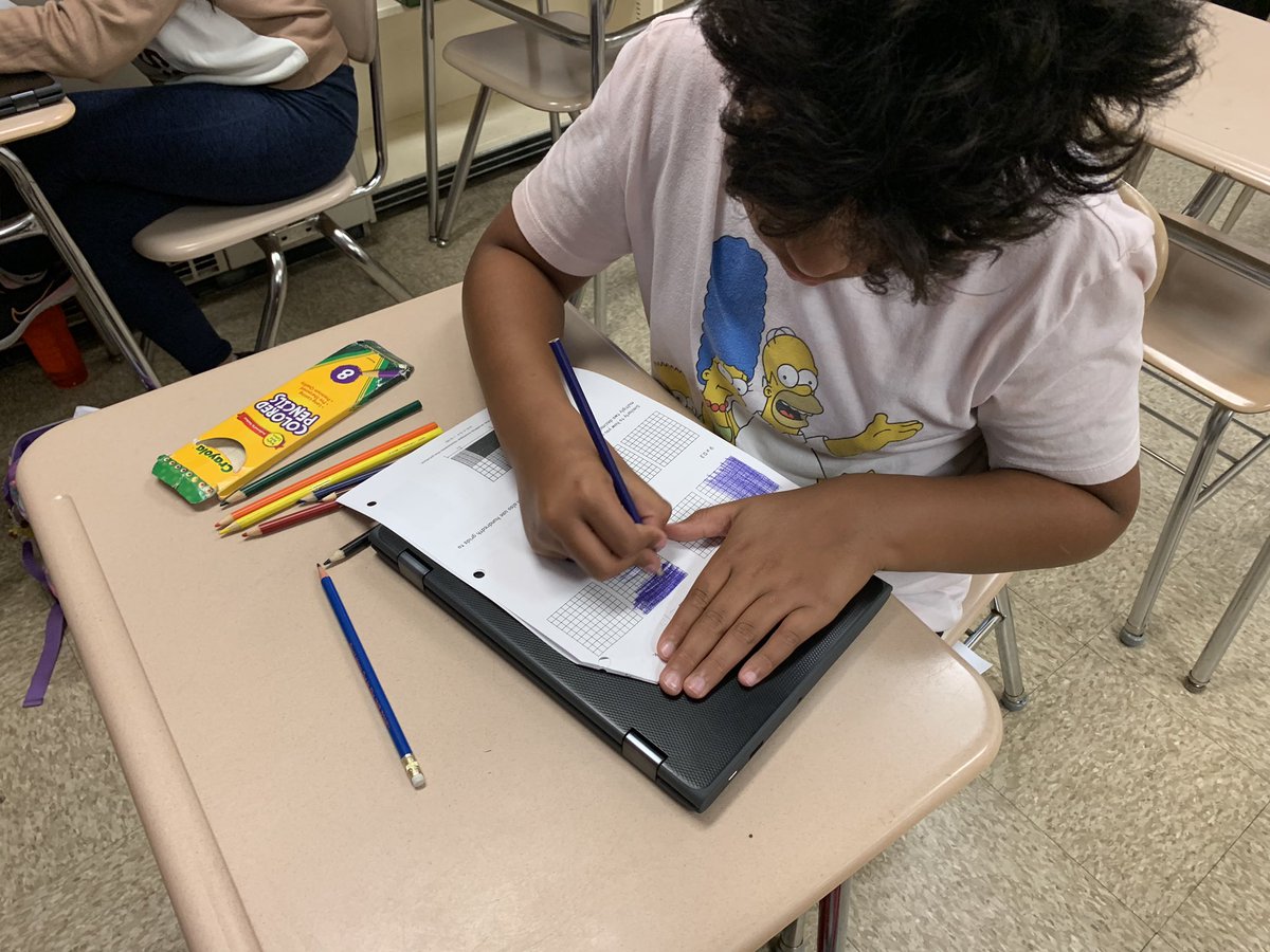 j_eisenberg87's tweet image. #megamath students @CatonsvilleMS use area models to multiply decimals @BCPSMATH #achievecreatetransform #supportingthespp #handsonlearning #highlyengaged