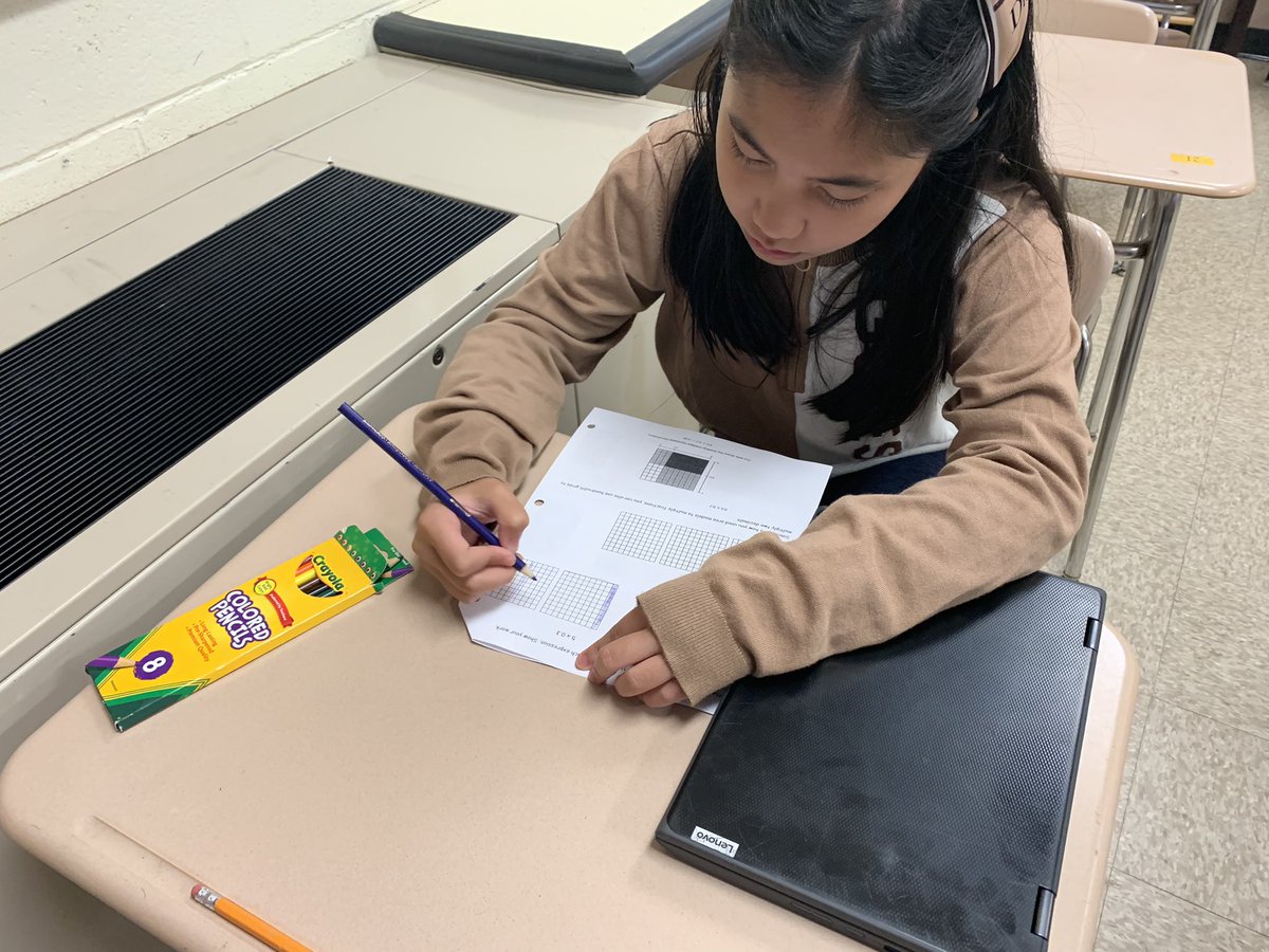 j_eisenberg87's tweet image. #megamath students @CatonsvilleMS use area models to multiply decimals @BCPSMATH #achievecreatetransform #supportingthespp #handsonlearning #highlyengaged