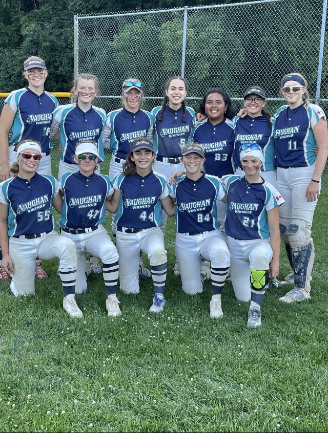 ChelseaOke2023's tweet photo. Came first this weekend at national qualifiers! Headed to my 3rd nationals in Montreal.(4th if you count border battle).  Can’t wait to represent Ontario🥎 @VVikings05 https://t.co/26VRO8I2rP