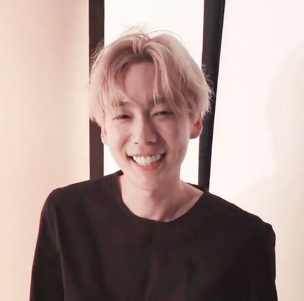 jinwoo pics ♡ tweet media