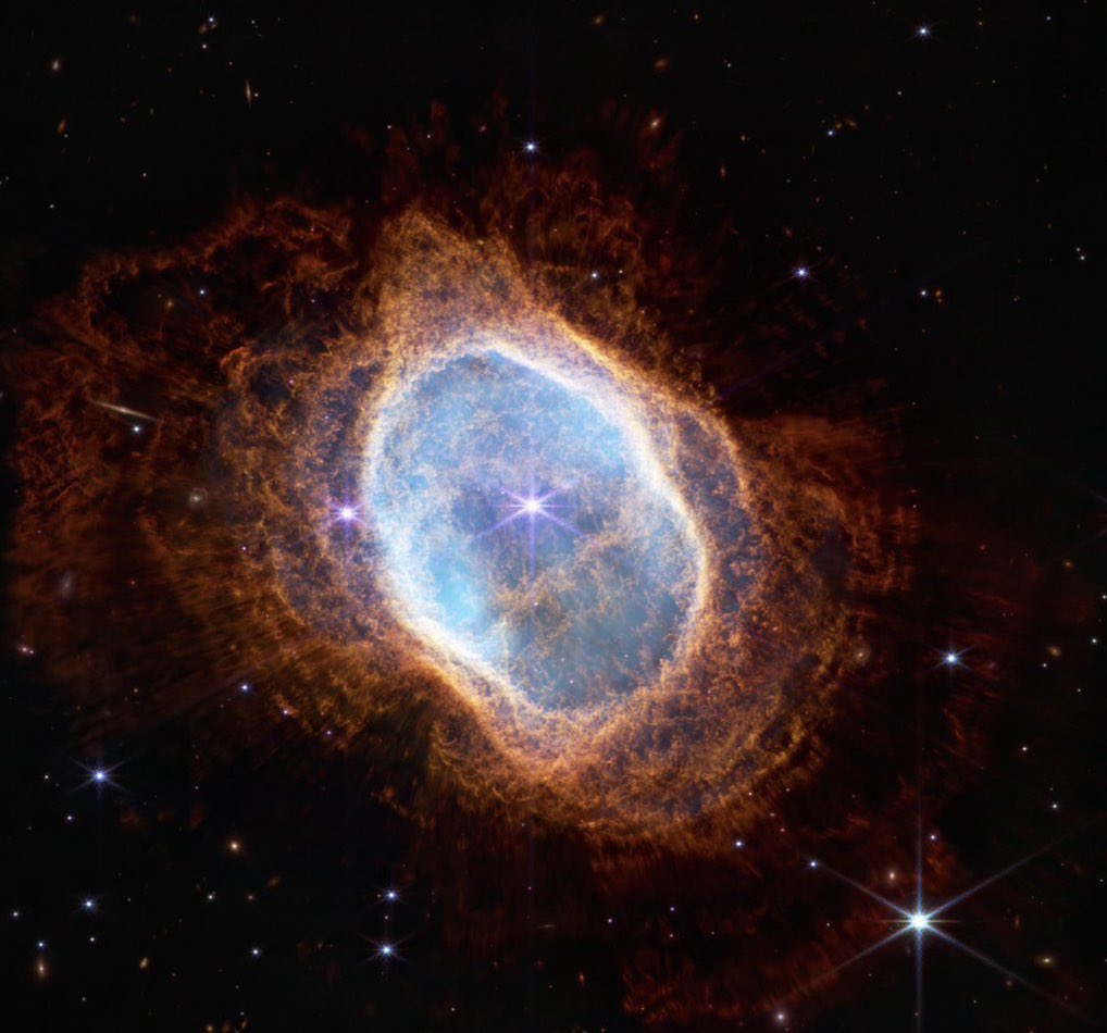 astro_jaz's tweet photo. Behold, the first images from James Webb. 
This is just the beginning. We are going to #UnfoldTheUniverse. https://t.co/7doJfUNzaw