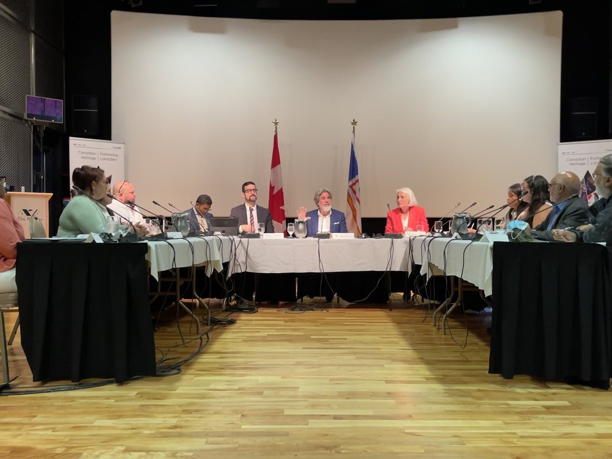 pablorodriguez's tweet photo. Good discussion with members of the community in St. John’s today about online safety. I’m struck by how everybody has their own story about bad experiences on social media. Canadians want social media companies to do more to fix this. https://t.co/nMvLyhYoEz