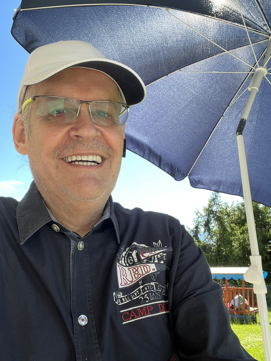 joerino's tweet photo. Ich dem Schatten nach. #Sommerwelle #Hitzewelle #juli #healthcare #Health https://t.co/RvGhEvagxv