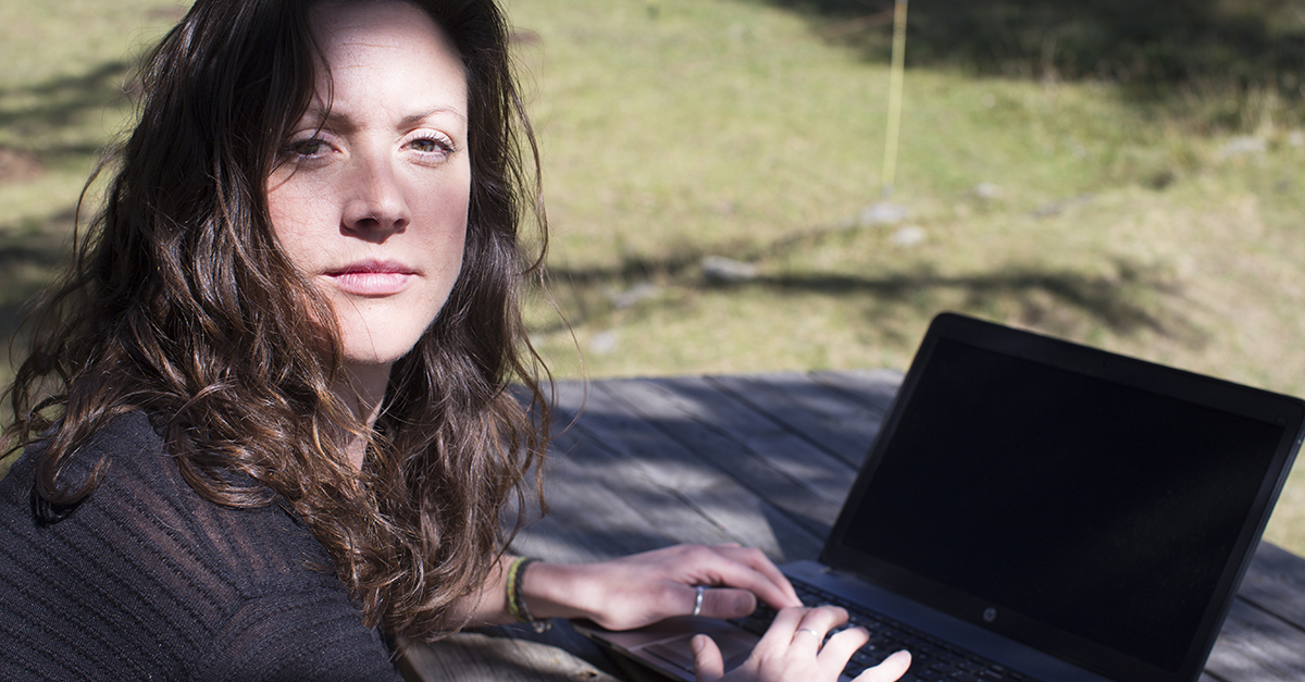 Do you know someone whose life isn’t going quite how they want at the moment? There's a space on my SEO and blogging workshop for FREE for anyone struggling. #immigrants #immigrant #refuge #homelessness #refugees #withrefugees #humanrights #refugee #refugeeswelcome