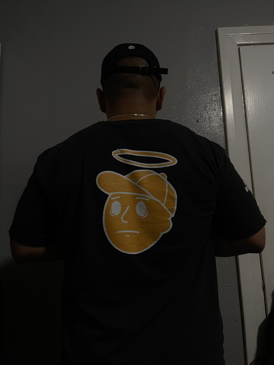 Simonator 🥃 tweet media