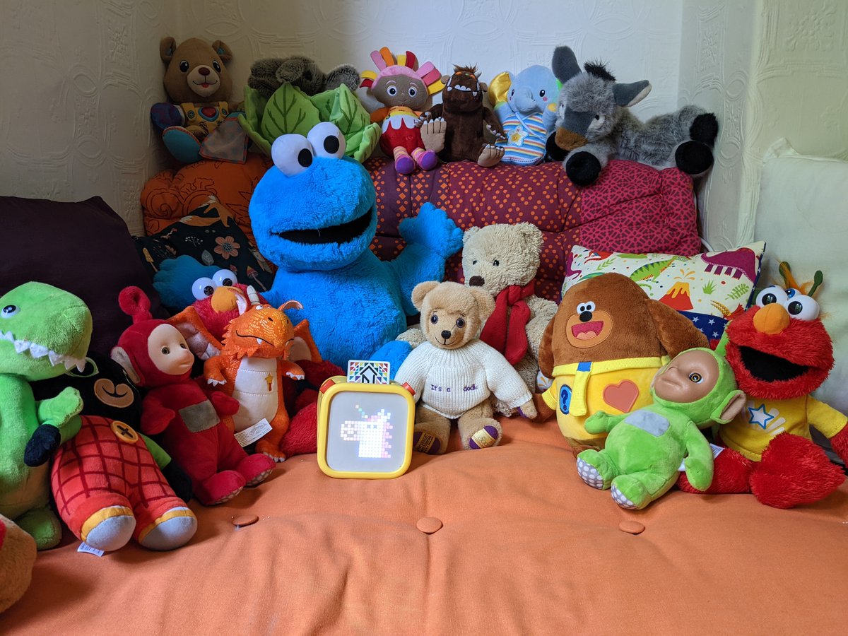 ItsADodl's tweet image. Dodl's been doing more loving deeds this week and has introduced some of his friends to his @yotoplay at home. We'd love to turn the turn the Original Tale of @dodlanddottie into an audio book one day! @DaisaDesigns @FingleyWorld #ChildrensBooks #childrensauthor #mindfulbooks