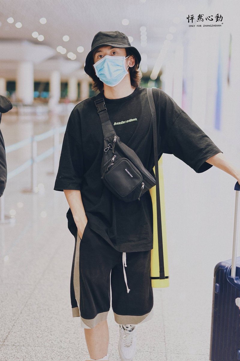 Datura_super3's tweet photo. ว่างๆก็ส่องบ้านมาม๊า หาของฮั่นแทนใจไปก่อนนะเรา
#ZhangZheHan
#จางเจ๋อฮั่น https://t.co/YGmPqCC8QW