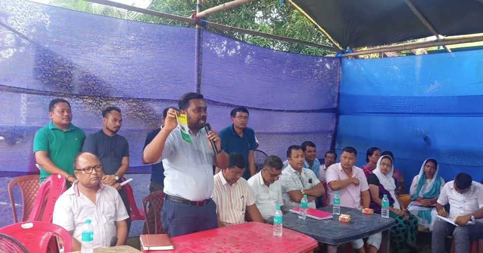 iamwilsonhasda's tweet photo. Attended a party meeting with #TCLCC Chairman &amp; Vice Chairman, #VCDC Chairmen &amp; Vice Chairmen, and #UPPL party members today at Gossaigaon. Had a productive interaction regarding party affairs. (1/3) https://t.co/lVg6rdvuwK