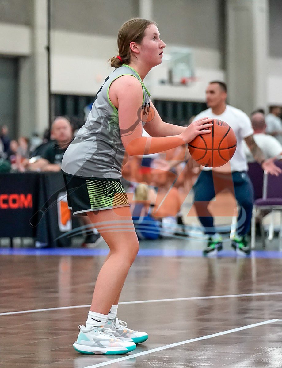 #TappanZee HS (NY) &amp; <a href="/LadyRatzElite/">Lady Ratz Elite</a> 2023 G Claire Berkowitz (<a href="/claire_berko/">Claire Berkowitz</a>) at #Run4TheRoses

📸 <a href="/ThaRealSleep/">Michael Robinson aka “Sleep”</a>