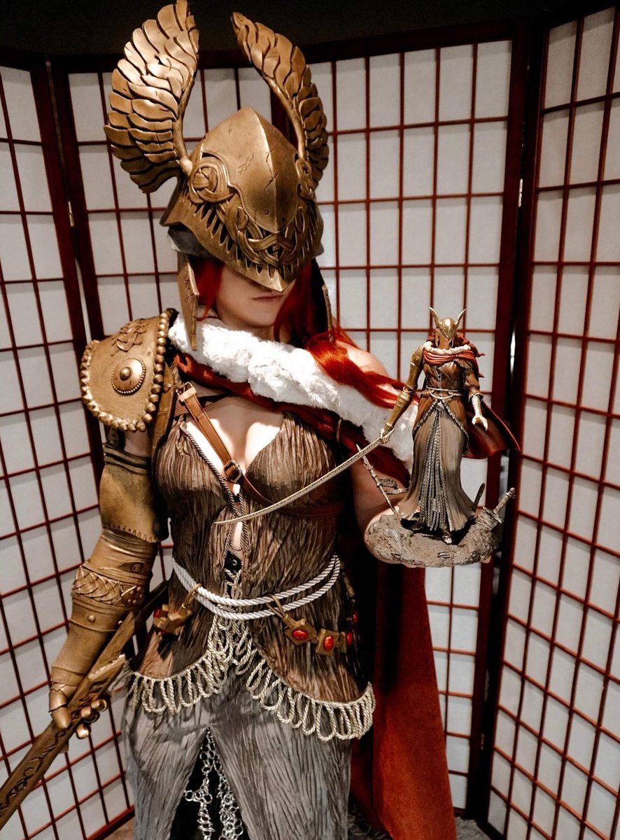 kitty_bit_games's tweet image. Hey there #PortfolioDay !
I'm an amateur Cosplayer with a focus on beefy gaming and anime characters or others that I like to give a muscular twist.