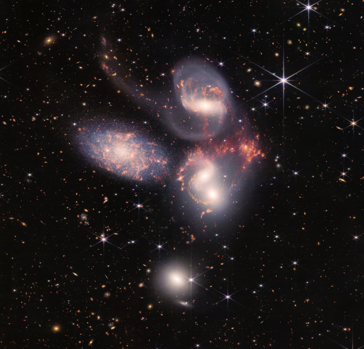 Max Planck Society (@maxplanckpress) on Twitter photo High five!🤗This beautiful #Webb image of the galaxy group “Stephan’s Quintet”, a visual grouping of five galaxies, contains over 150 million pixels & is constructed from almost 1,000 separate image files. Credits: #NASA, #ESA, CSA, and STScI nasa.gov/webbfirstimages High five!🤗This beautiful #Webb image of the galaxy group “Stephan’s Quintet”, a visual grouping of five galaxies, contains over 150 million pixels & is constructed from almost 1,000 separate image files. Credits: #NASA, #ESA, CSA, and STScI nasa.gov/webbfirstimages