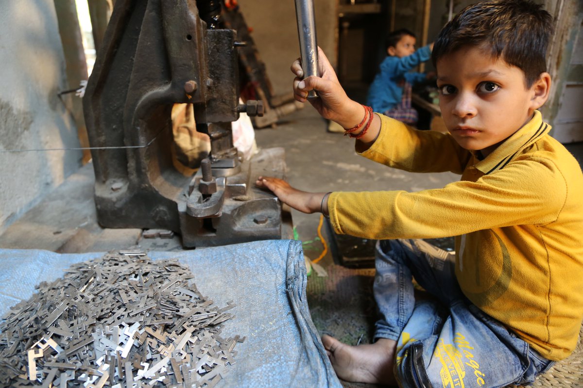 ChitvanGill's tweet photo. Photographs from the exhibition 'The unseen children of India's poor'  currently showing at the IIC. https://t.co/DJdiqnrRFu
