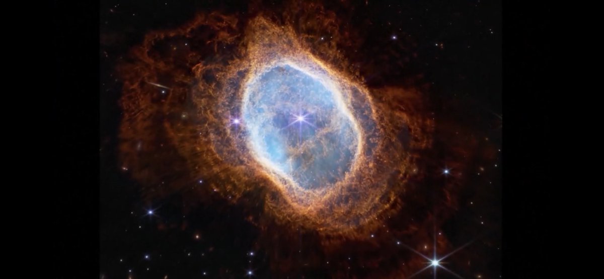 sparklinglalisa's tweet photo. absolutely no words. incredible. #jameswebbtelescope #firstimages https://t.co/zTxGetvZ9m
