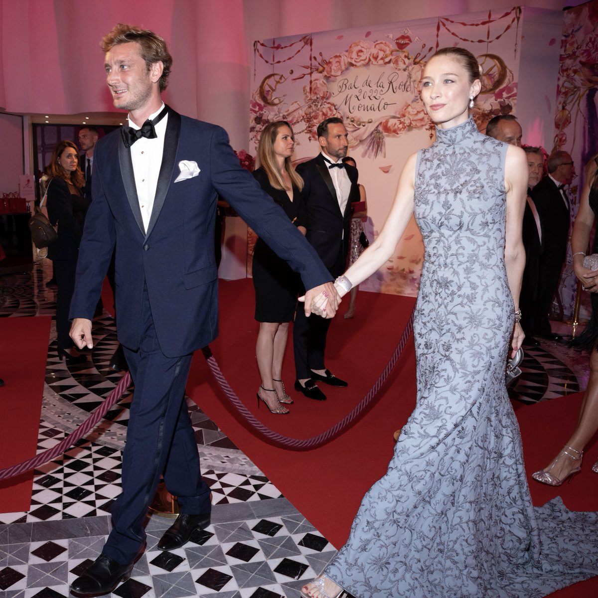 In a blue embroidered silk Dior dress by Maria Grazia Chiuri, House's ambassadress <a href="/BorromeoBea/">Beatrice Borromeo</a> channeled her inner royal with this elegant look at the Rose Ball 2022 to benefit the <a href="/PrincessGraceUS/">Princess Grace Fdn.</a> Foundation.
#StarsinDior