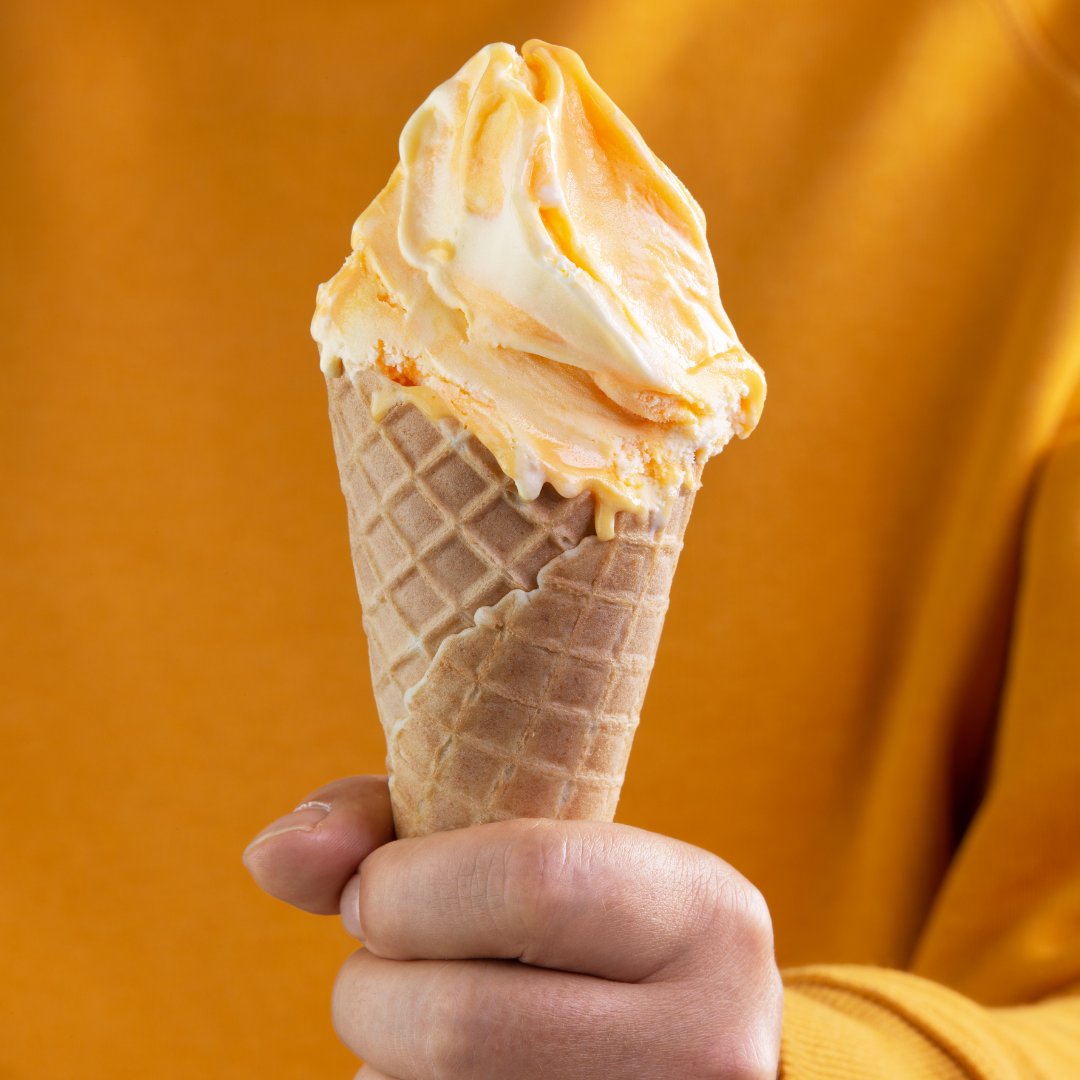 Tonight! Ice Cream Social on the rooftop @ 5:30 pm. You don't want to miss this 🍦🍨

#west77apts #lpcmidwest #lpcyoubelonghere #lovewhereyoulive #rivernorthapartments #chicagoskyline #chicagoapartments #apartmenthuntingchicago #apartmenthuntingrivernorth #rivernorthchicago...