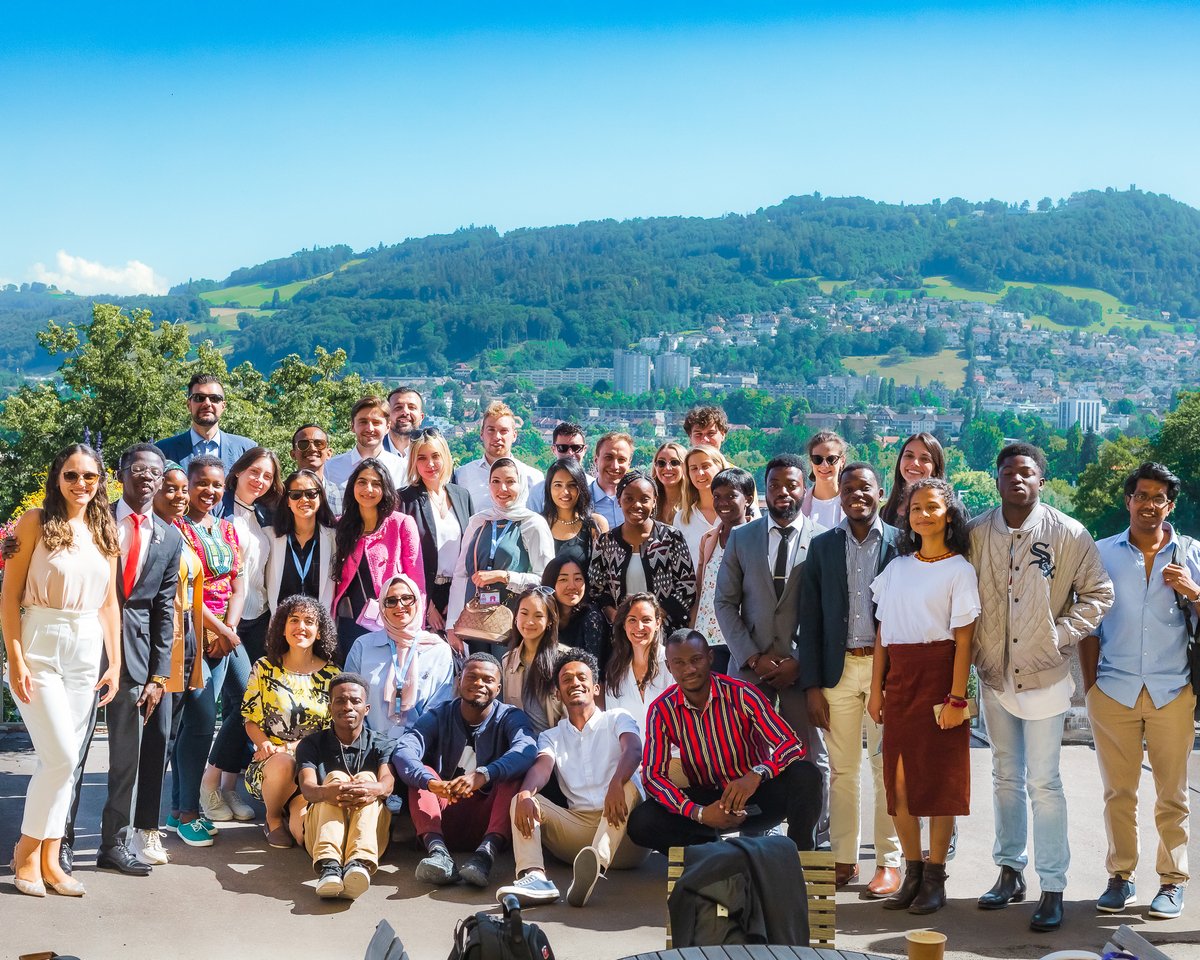 UNGeneva's tweet photo. #GSP60 goes to Bern! On the agenda:

✅ Visit to the Swiss Parliament 🇨🇭
✅ International Geneva
✅ Switzerland and the Global Goals
✅ Guided tour of Bern

A big thanks to @EDA_DFAE,  @parlch, @presence_suisse for their hospitality! https://t.co/LTFymwuzR0