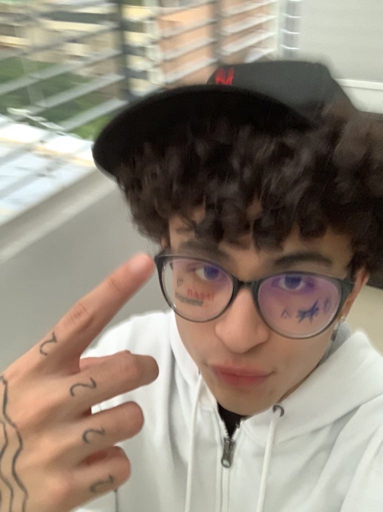underaiki's tweet photo. https://t.co/NcthxlGNy2